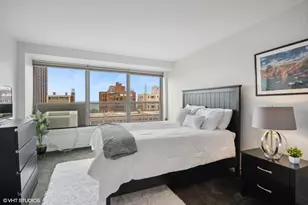 2930 N Sheridan Rd, Chicago, IL 60657 - Photo 8