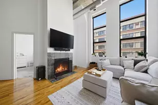 758 N Larrabee St, Chicago, IL 60654 - Photo 8