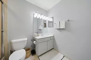 758 N Larrabee St, Chicago, IL 60654 - Photo 14
