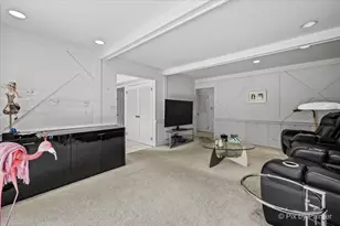 3935 Michael Ln, Glenview, IL 60026 - Photo 18