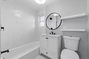 3726 W McLean Ave, Chicago, IL 60647 - Photo 16
