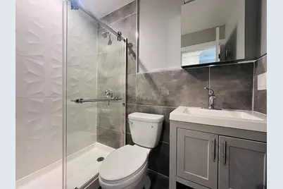 541 W Oakdale Avenue #403, Chicago, IL 60657 - Photo 6
