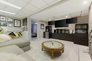 1398 Medinah Dr, Itasca, IL 60143 - Photo 32
