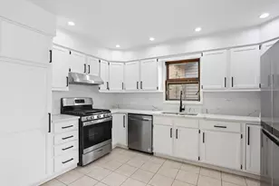 7932 W Cressett Dr, Elmwood Park, IL 60707 - Photo 6