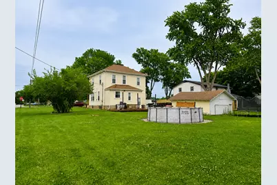 210 E 6th Avenue, Clifton, IL 60927 - Photo 26