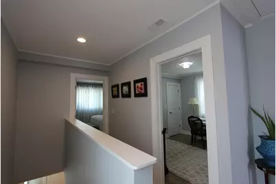 4719 W Warwick Avenue, Chicago, IL 60641 - Photo 18