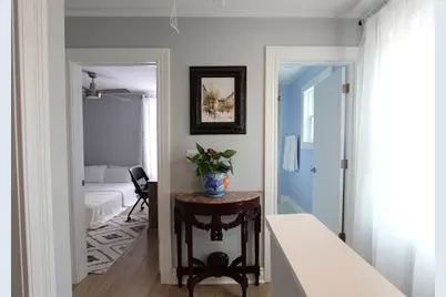 4719 W Warwick Avenue, Chicago, IL 60641 - Photo 12