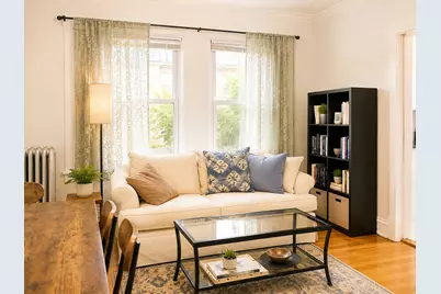 444 W Arlington Place #3, Chicago, IL 60614 - Photo 2