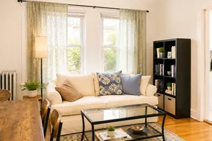 444 W Arlington Pl, Chicago, IL 60614 - Photo 2