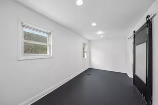 3121 N Nottingham Ave, Chicago, IL 60634 - Photo 12