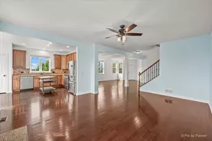 1131 Falcon Ridge Dr, Elgin, IL 60124 - Photo 12
