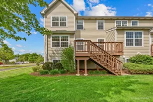 1131 Falcon Ridge Dr, Elgin, IL 60124 - Photo 56