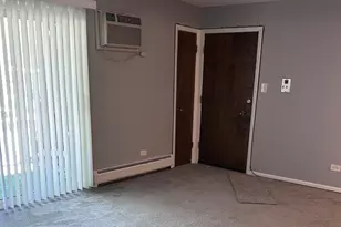 7005 99th St, Chicago Ridge, IL 60415 - Photo 2