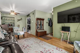 5326 S Nagle Ave, Chicago, IL 60638 - Photo 16