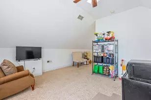 2511 Highland Ave, Berwyn, IL 60402 - Photo 18
