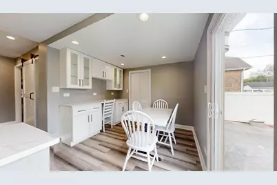 1322 Harvey Avenue, Berwyn, IL 60402 - Photo 10