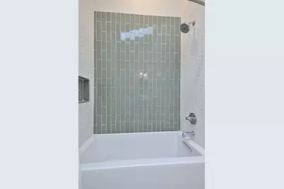 675 S Edgewood Avenue, Elmhurst, IL 60126 - Photo 16