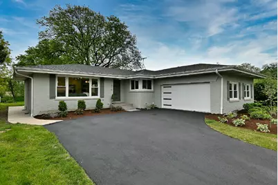 675 S Edgewood Avenue, Elmhurst, IL 60126 - Photo 2