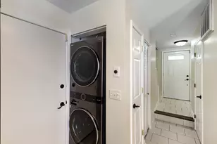 2474 Sunlight Ct, Aurora, IL 60502 - Photo 12