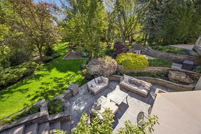 125 Circle Ridge Drive, Burr Ridge, IL 60527 - Photo 44