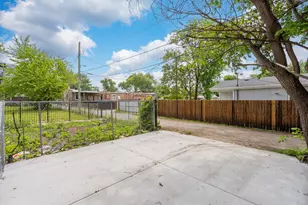 852 N Christiana Ave, Chicago, IL 60651 - Photo 18