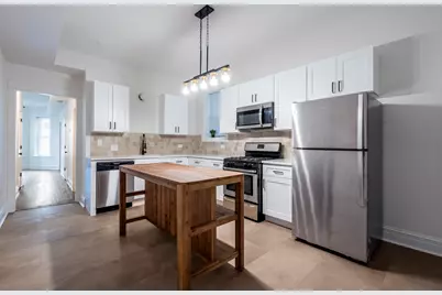 852 N Christiana Avenue, Chicago, IL 60651 - Photo 4