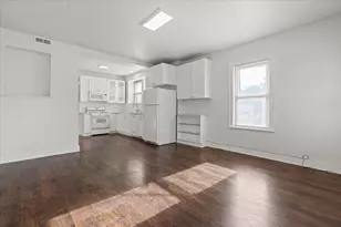 5742 N Milwaukee Ave, Chicago, IL 60646 - Photo 8