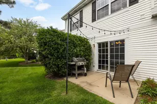 831 Stuarts Dr, Saint Charles, IL 60174 - Photo 18