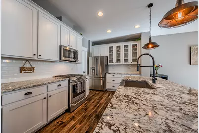 4275 Fiona Lane, Lisle, IL 60532 - Photo 12