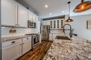 4275 Fiona Ln, Lisle, IL 60532 - Photo 12