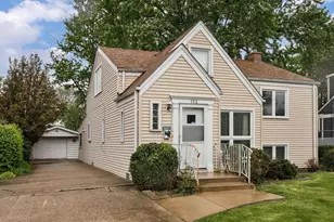152 S Lombard Ave, Lombard, IL 60148 - Photo 2
