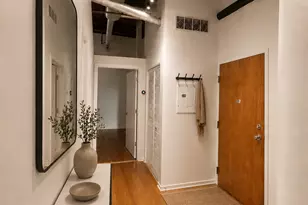 1500 W Monroe St, Chicago, IL 60607 - Photo 20