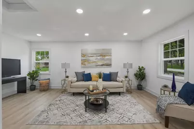 960 Basswood Street, Hoffman Estates, IL 60169 - Photo 14