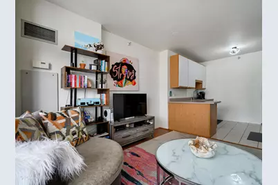 600 N Dearborn Street #1705, Chicago, IL 60610 - Photo 6