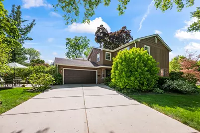 512 S Bristol Lane, Arlington Heights, IL 60005 - Photo 8