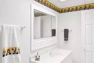 631 Mason Ln, Lake in the Hills, IL 60156 - Photo 54