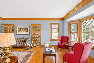 631 Mason Lane, Lake in the Hills, IL 60156 - Photo 8