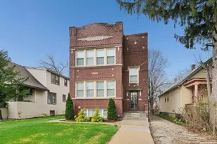 10226 S Charles St, Chicago, IL 60643 - Photo 2