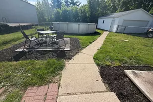 1205 Wilson St, Sterling, IL 61081 - Photo 10