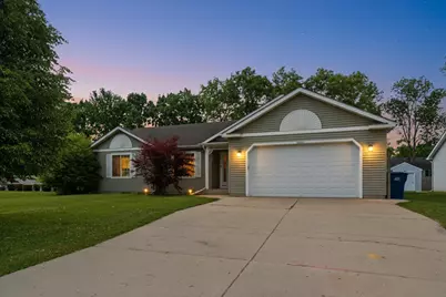 3009 W Sherman Avenue, Waukegan, IL 60085 - Photo 2
