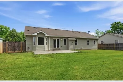 3009 W Sherman Avenue, Waukegan, IL 60085 - Photo 20