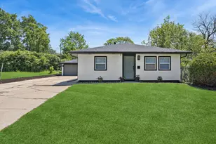 570 Andover St, Chicago Heights, IL 60411 - Photo 1