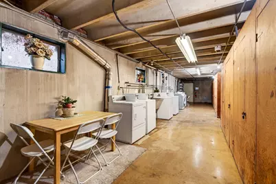 4730 N Kenneth Avenue #1E, Chicago, IL 60630 - Photo 20