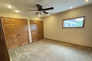 25303 Spring Valley Rd, Shannon, IL 61078 - Photo 18