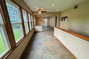 25303 Spring Valley Rd, Shannon, IL 61078 - Photo 16