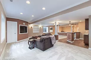 224 Red Oak Ct, Island Lake, IL 60042 - Photo 42