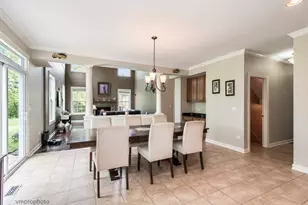 224 Red Oak Ct, Island Lake, IL 60042 - Photo 18
