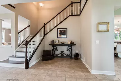224 Red Oak Court, Island Lake, IL 60042 - Photo 10
