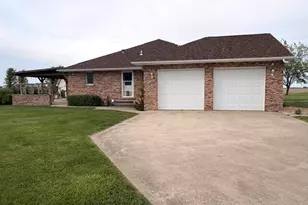 31025 N 2400 E Rd, Dwight, IL 60420 - Photo 6
