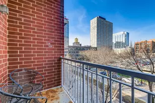2025 S Indiana Ave, Chicago, IL 60616 - Photo 10